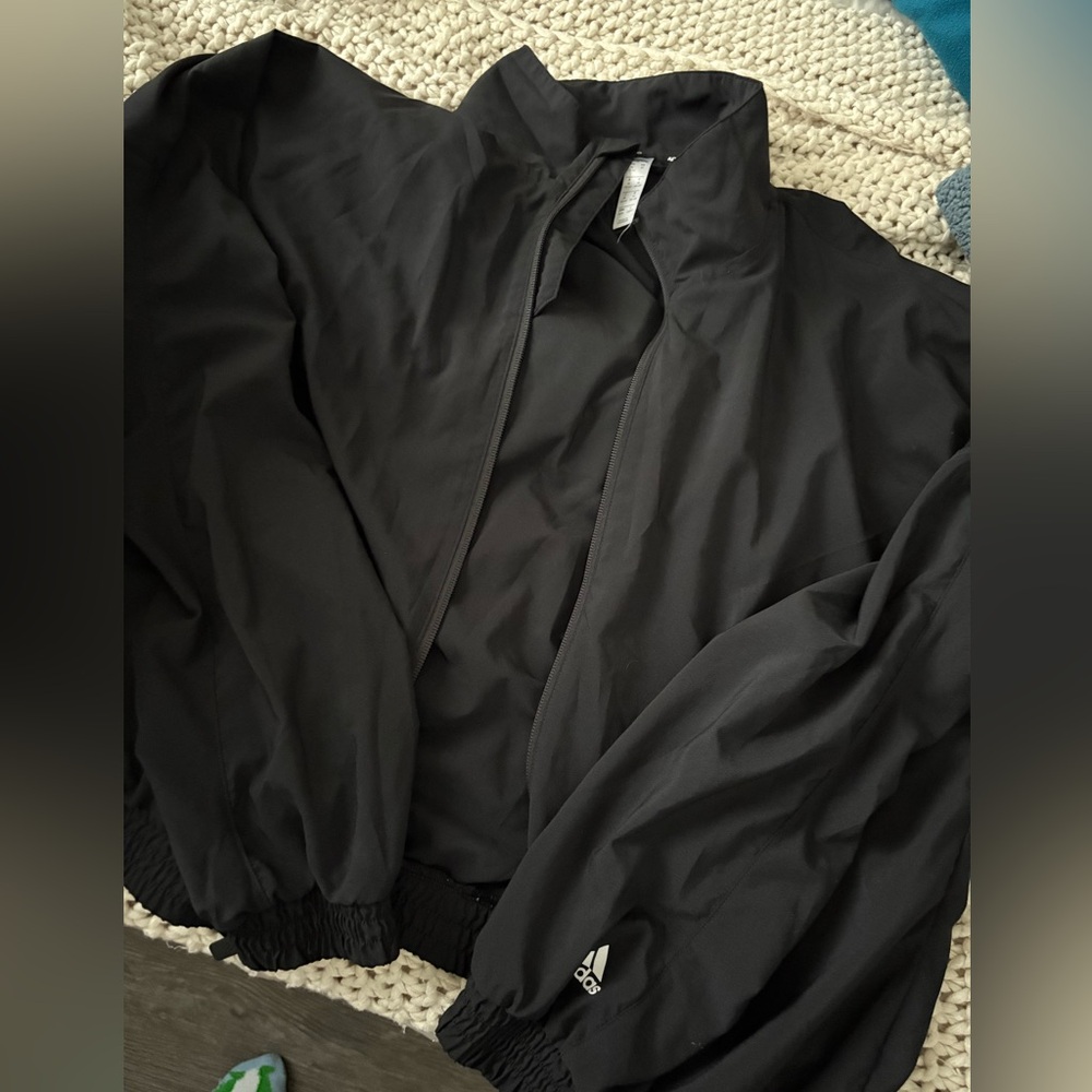 Adidas wind breaker